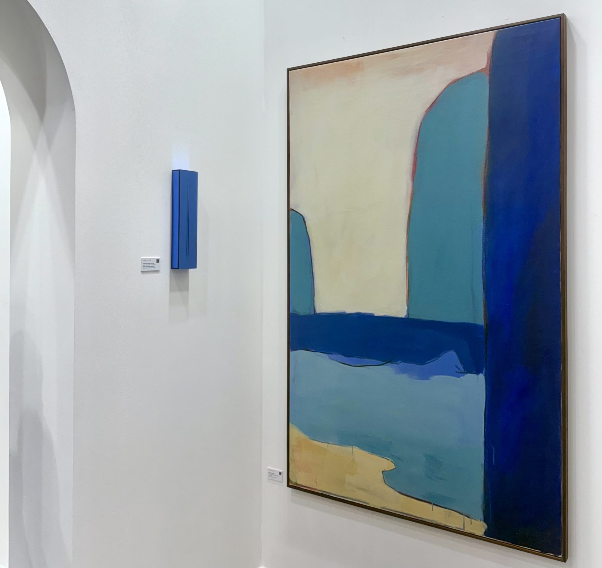 A work by Edoardo Dionea Cicconi and a painting by Richard Hearns for Cadogan Gallery's booth at Zona Maco