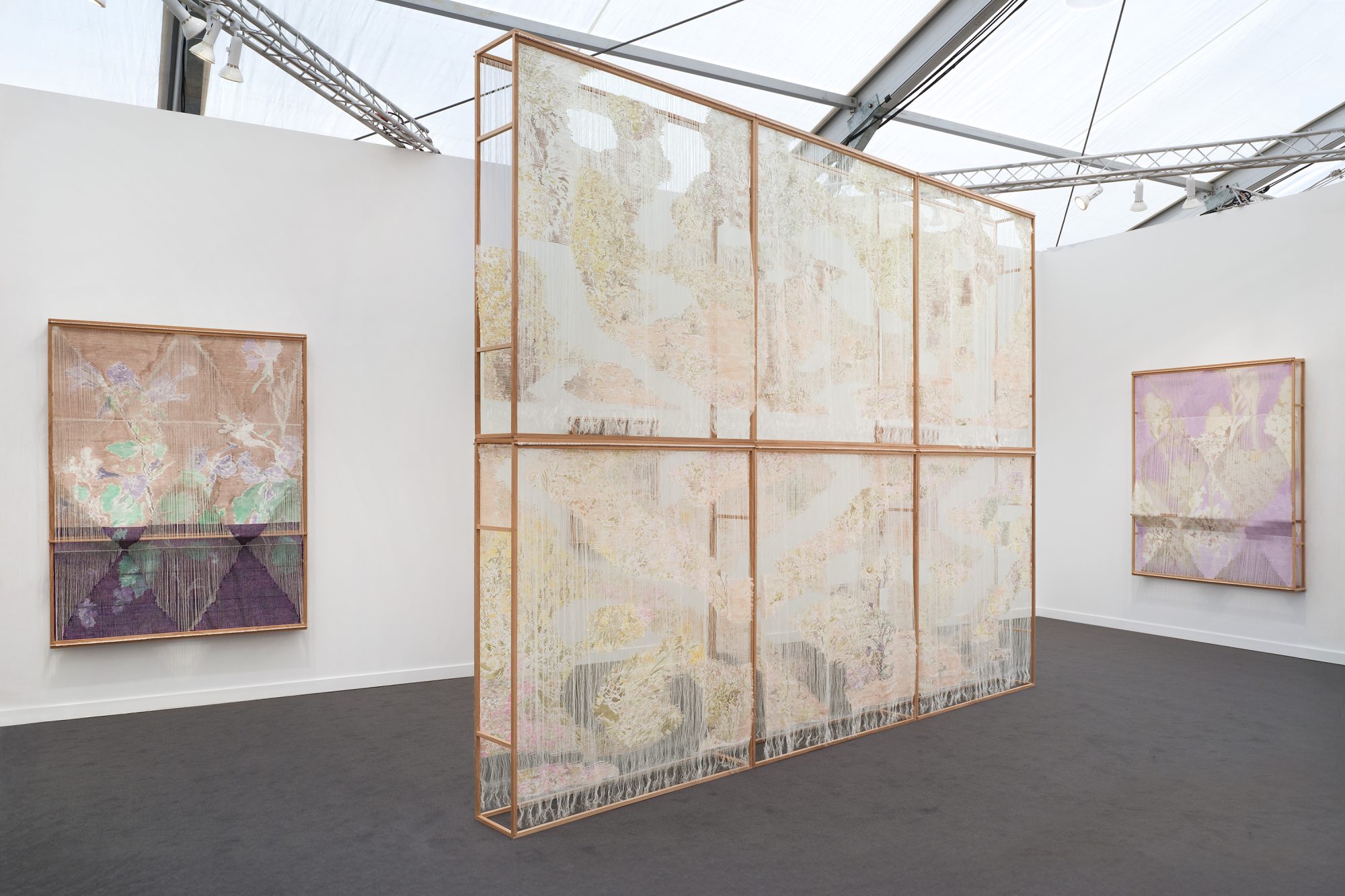 Carvalho's inaugural booth at Frieze LA, with a solo presentation by Élise Peroi