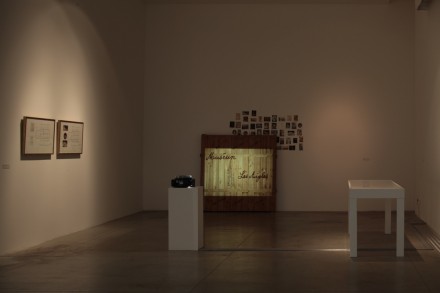 Marcel Broodthaers-installation view-Marcel Broodthaers. L’espace de l’écriture-MAMbo Marcel Broodthaers-installation view-Marcel Broodthaers. L’espace de l’écriture-MAMbo