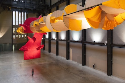 Richard Tuttle_I don't Know - The Weave of Textile Language, 2014_Tate Modern Turbine Hall_Installation view1