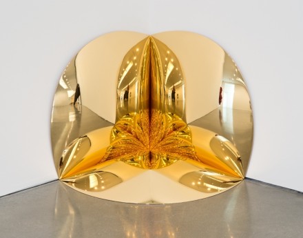 Anish Kapoor, Gold Corner (2014), via Regen Projects