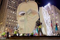 Thomas Houseago's Mask goes up at Rockefeller Center