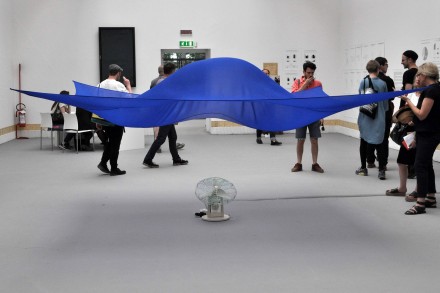 HansHaacke_Blue Sail_1964-1965_CentralPavilionVeniceBiennale_SK_1.jpg