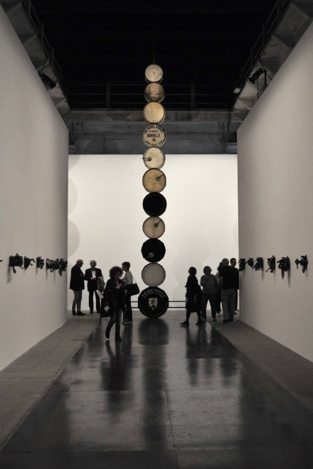 TerryAdkins_MuffledDrums_2003_ArsenaleVeniceBiennale_SK_1