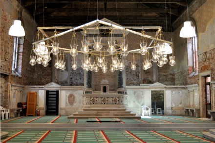 christophbüchel_mosque_islandicpavilion_sk16