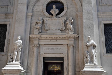 christophbüchel_mosque_islandicpavilion_sk9