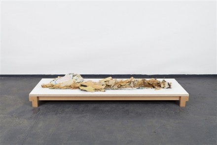 yuji-agematsu-table-work