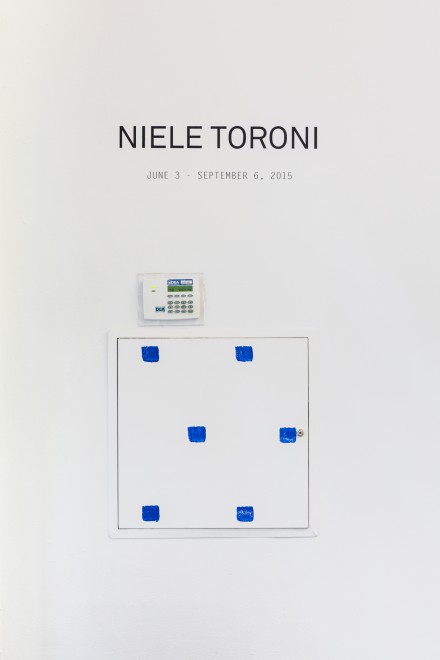 Niele Toroni at Swiss Institute (Installation View), via The Swiss Institute.