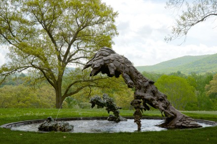 Lynda Benglis, "Crescendo", "Double Fountain, Mother and Child, for Anand" (2007), via Storm King Art Center