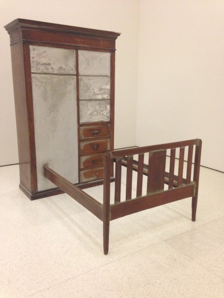 Doris Salcedo, Untitled (1995)