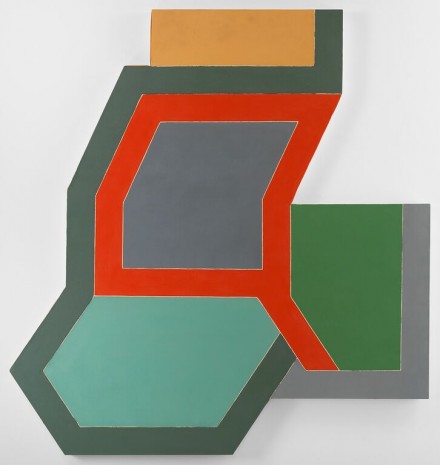 Frank Stella, Sunapee III (1966), © 2015 Frank Stella:Artists Rights Society (ARS), New York