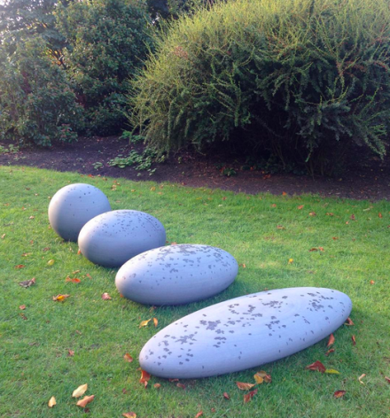 Dominique Stroobant, Sfera Schiaciatta (2007) at the Frieze Sculpture Park