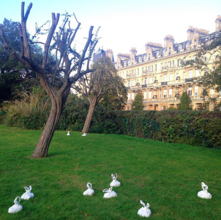 Leo Fitzmaurice, Litter (1991) at the Frieze Sculpture Park