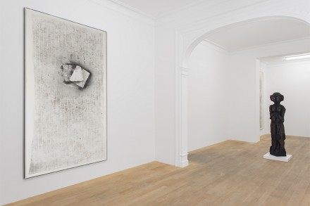 Huma Bhabha, Wages of Fear (Installation View)