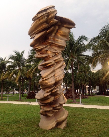 Tony Cragg, Mixed Feelings (2012)