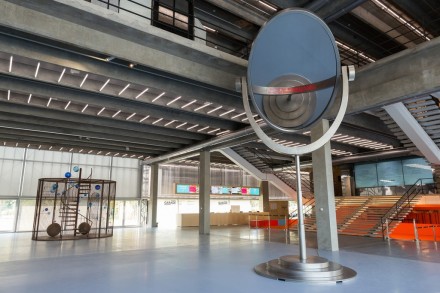 Louise Bourgeois, “Has the Day Invaded the Night or Has the Night Invaded the Day?," (2007). Installation view at Garage Museum of Contemporary Art, Moscow (2015). Photography by Egor Slizyak.