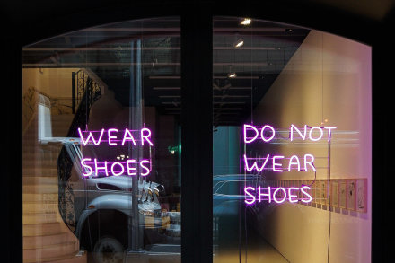 David Shrigley, WEAR SHOES DO NOT WEAR SHOES (2019), via Anton Kern