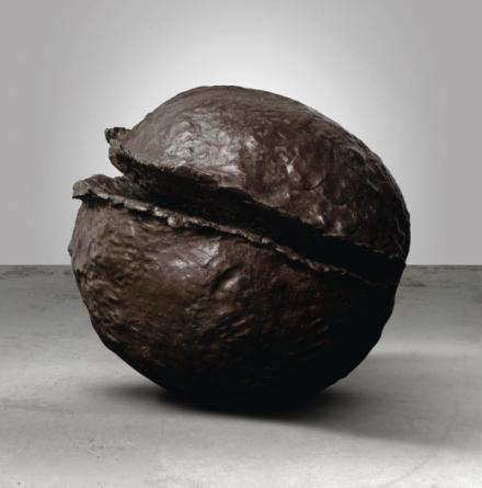 Lucio Fontana, Concetto spaziale, Natura (1959-60), final price £2,535,000, via Sotheby's