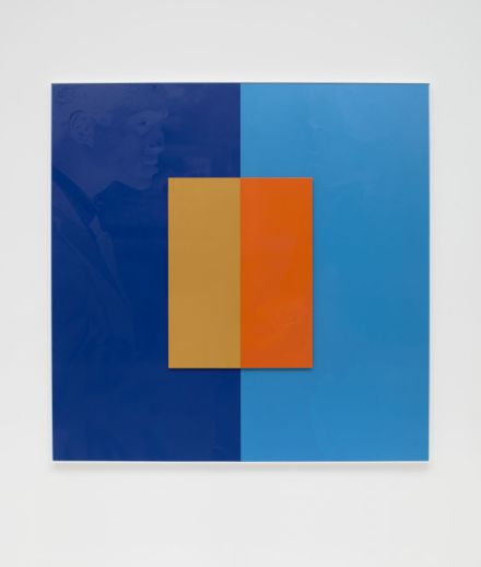 Hank Willis Thomas, C'est si bon (Le Harmonie del Colore) (variation without flash) (2019), via Kayne Griffin Corcoran