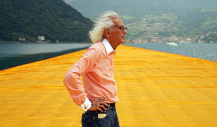 Christo at The Floating Piers, June 2016 Photo Wolfgang Volz