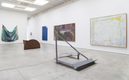 The De Luxe Show (Installation View), via Karma