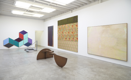 The De Luxe Show (Installation View), via Karma
