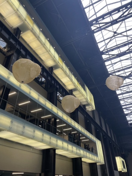 Anicka Yi-Turbine Hall-Tate Modern 5