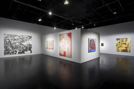 The-Stand-Ins-Figurative-Painting-from-the-Collection-at-Zabludowicz-Collection-London-Art-Gallery-5