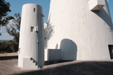 Torre de Sonido, Materia