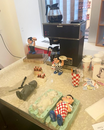 Noah Kloster, via Art Observed