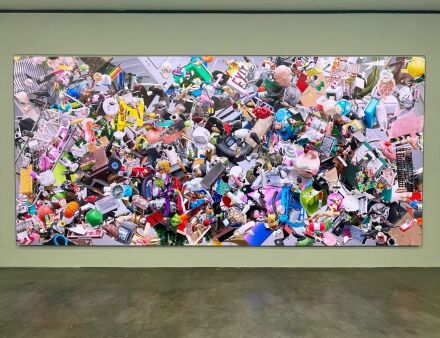 Urs Fischer, Chaos #501 (2022), via Art Observed