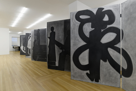 Silke Otto-Knapp, Versammlung (Installation View), via Buchholz