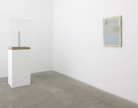 Mark Manders, Writing Skiapod (Installation View), via Tanya Bonakdar