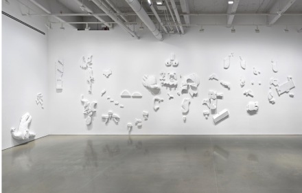 Minerva Cuevas, In Gods We Trust (Installation View), via kurimanzutto