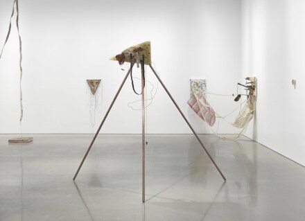 Abraham Cruzvillegas, Little Song (Installation View), via Kurimanzutto