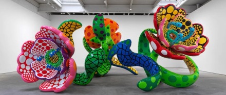 Yayoi Kusama, I Spend Each Day Embracing Flowers (Installation View), via David Zwirner