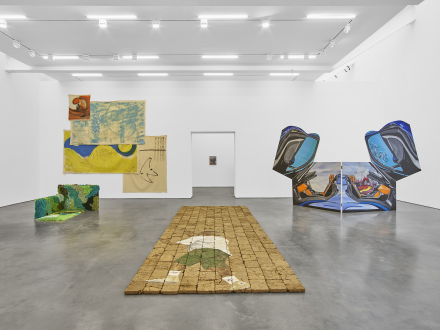 Distribuidx (Installation View), via Lisson