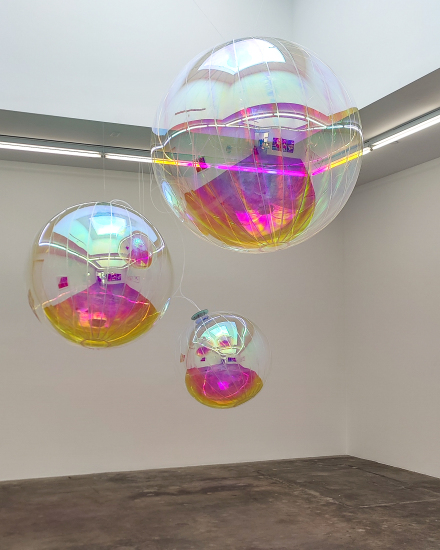 Tanya Bonakdar, Tomas Saraceno10